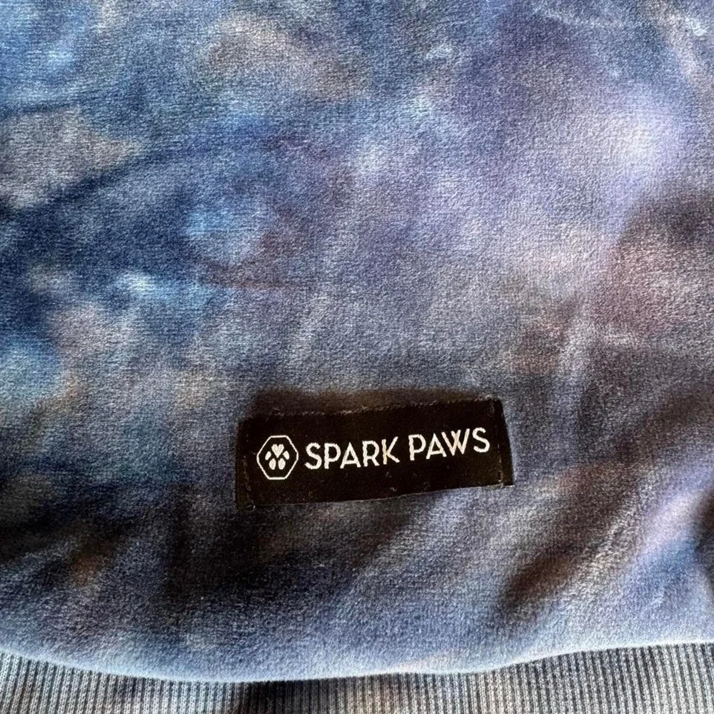 Spark Paws blue tie-dye hoodie for dogs Size XL 25-40lb